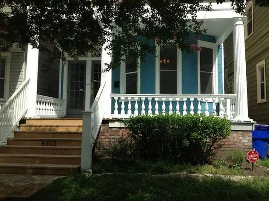 Building Photo - 4312 Colonial Ave