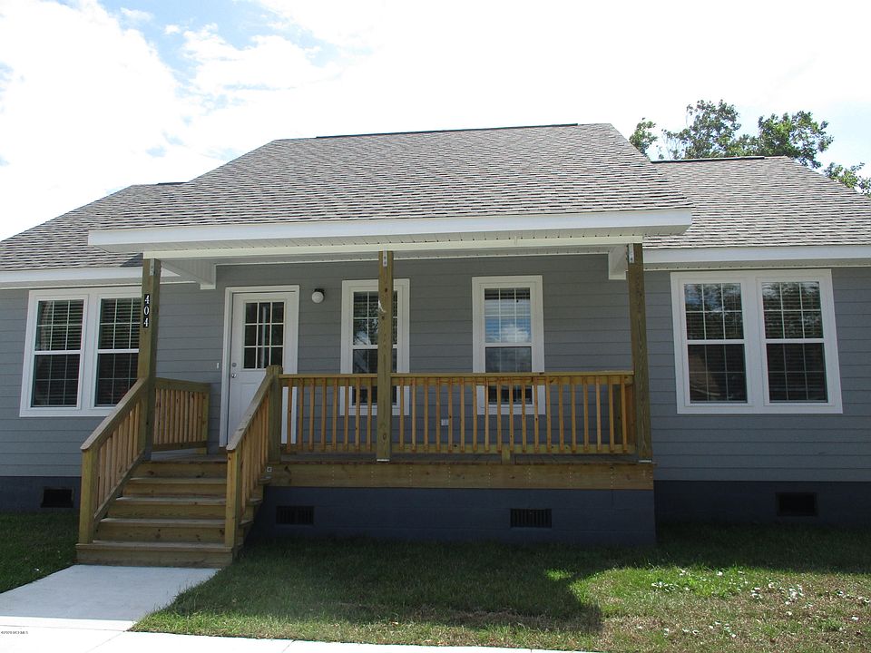 1st image of 404 Pine St