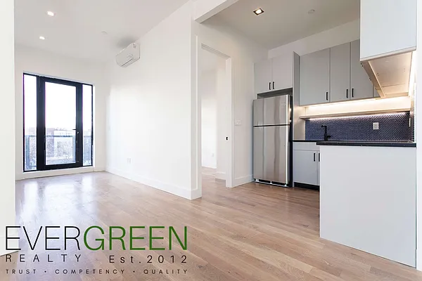 Rented by Evergreen Apartments BK | media 44