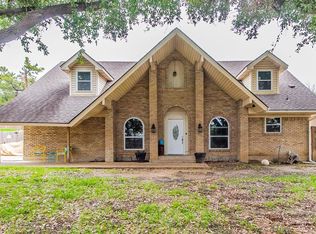 1926 Briarwood Dr, Grand Prairie, TX 75050