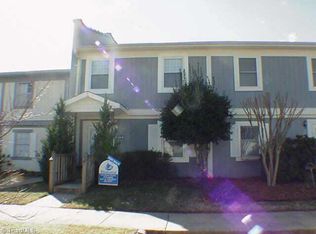 5733 E Bramblegate Rd #E, Greensboro, NC 27409