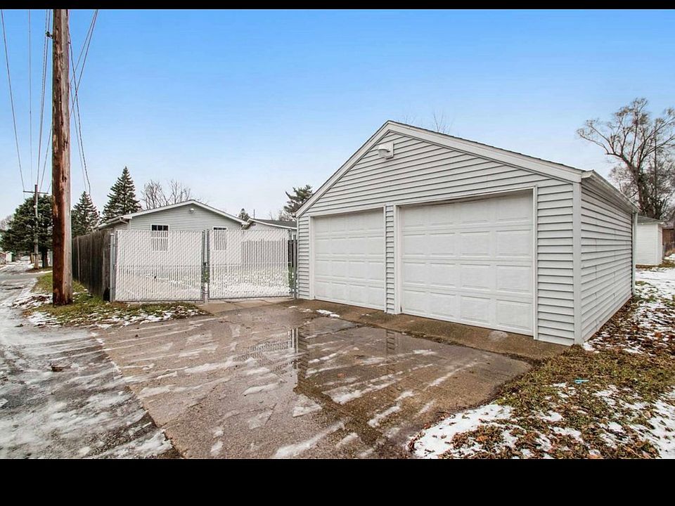 1st image of 530 S 26th St