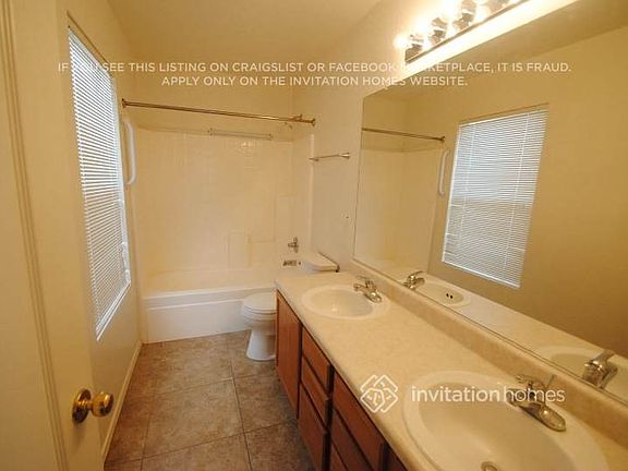 5th image of 114 E Beth Dr