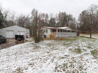 400 Carter Dr, Vine Grove, KY 40175