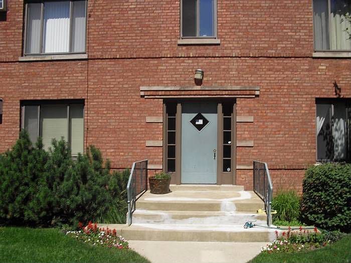 1st image of 1548 Ashland Ave #1
