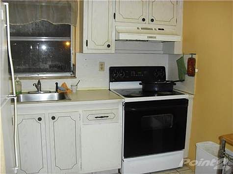 3rd image of 9081 Sunrise Lakes Blvd APT 220