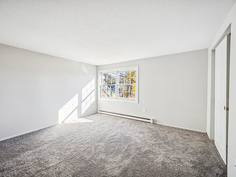 Revel Pelham — Photo 14