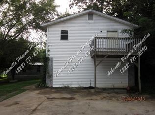 15 Haga Ln, Candler, NC 28715