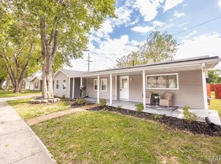 2528 Reveres Rte, Granite City, IL 62040