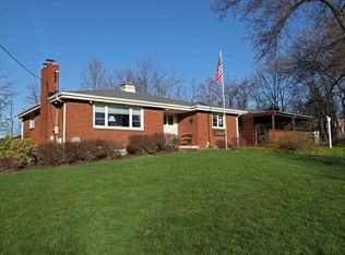 2356 Nicholson Rd, Sewickley, PA 15143