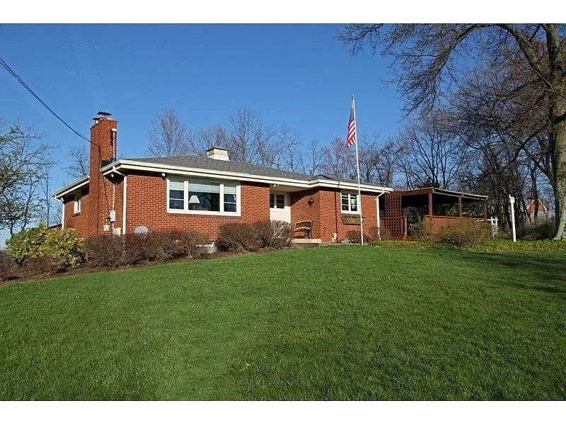 2356 Nicholson Rd photo 1