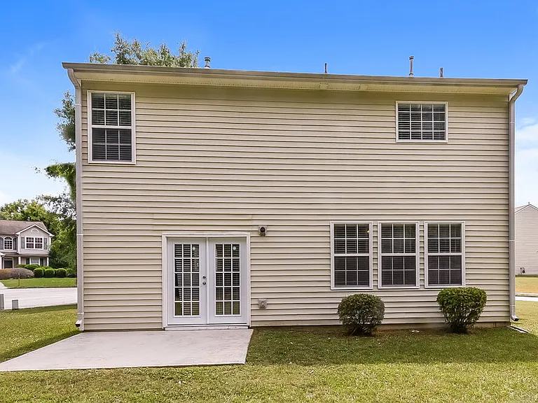 7050 Silver Bend Overlook — Photo 17