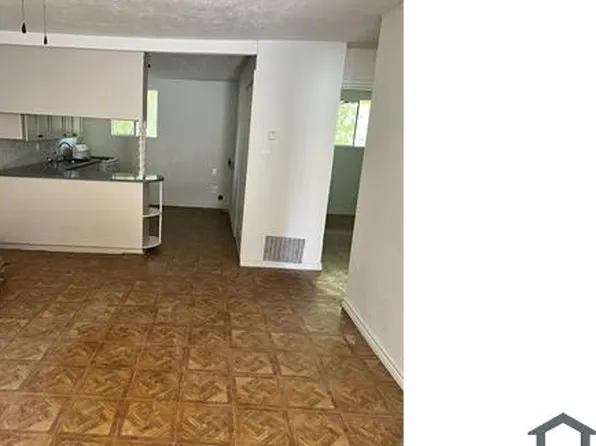 2194 Brickyard Rd, Beaumont, TX 77703