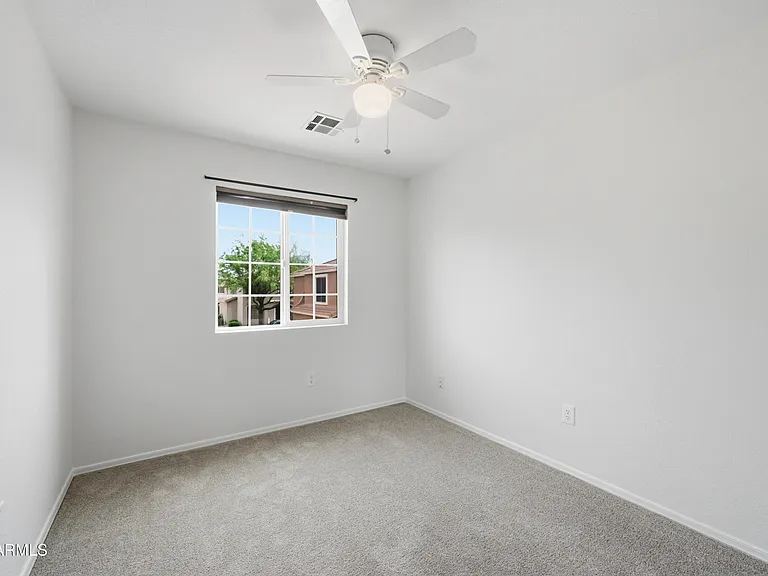 21862 N 40th Pl — Photo 17