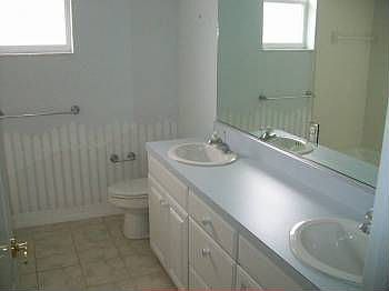 2nd image of 7214 Broughton St