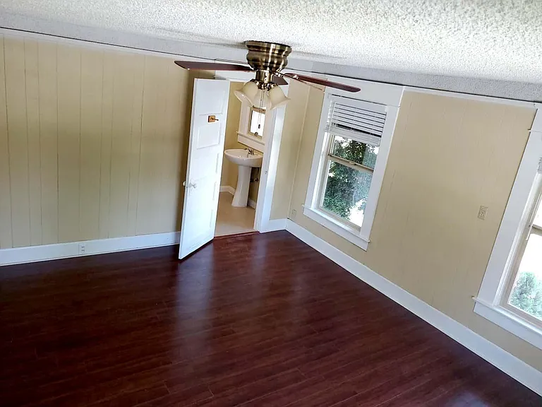 1329 Indian Hill Blvd — Photo 12