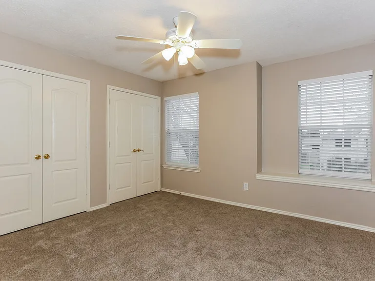 735 Cedarwood Dr — Photo 13