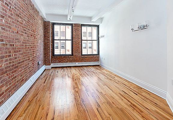 3rd image of 36 Laight St APT 2B