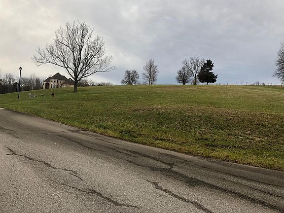 3rd image of 1043 Malachi Dr