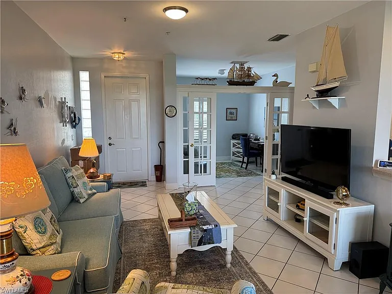 1420 Sweetwater Cv #102 — Photo 9