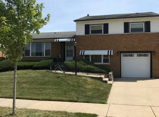 140 Braddock Dr, Melrose Park, IL