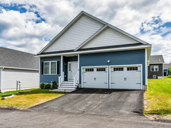 9 Venus Way #23, Pelham, NH 03076