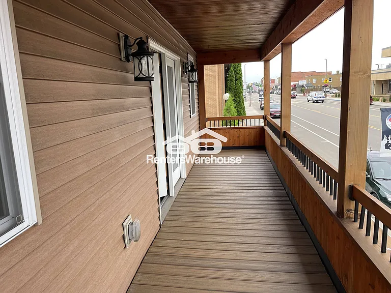 318 Keller Ave N — Photo 18