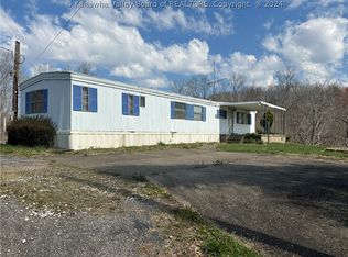 478 Bud Chatten Rd, Leon, WV 25123