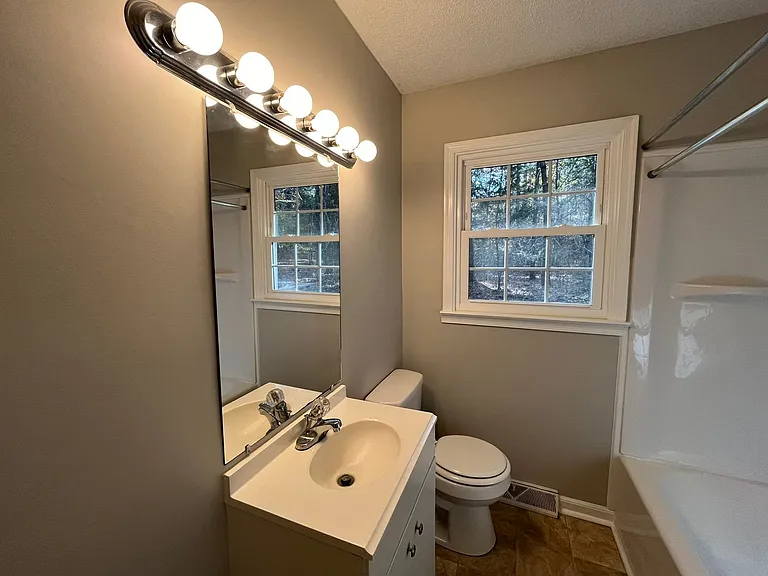13009 Creedmoor Rd — Photo 15