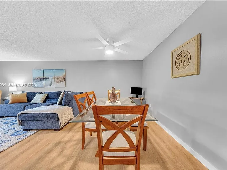 2240 N Cypress Bend Dr #204 — Photo 7