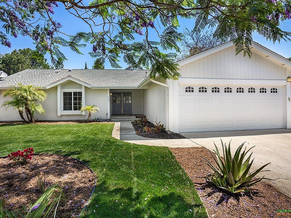 1st image of 758 Lazy Circle Dr