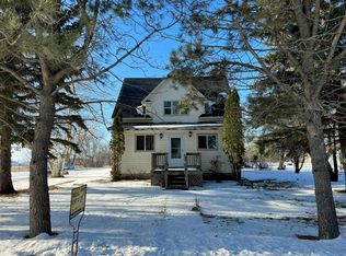 408 Central Ave, Maddock, ND 58348