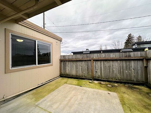 2nd image of 1214 G St SE #1