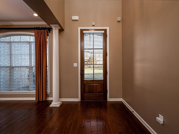 2nd image of 9944 Branley Oak Dr
