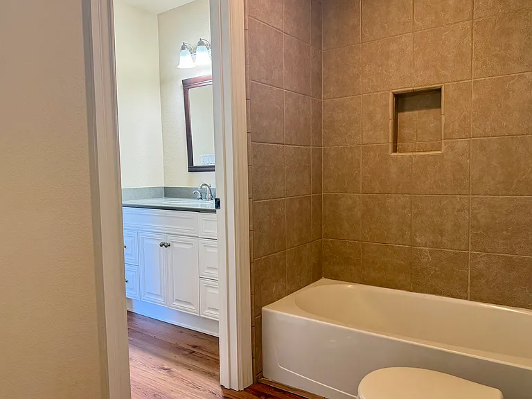 8501 Mossrose Way — Photo 35