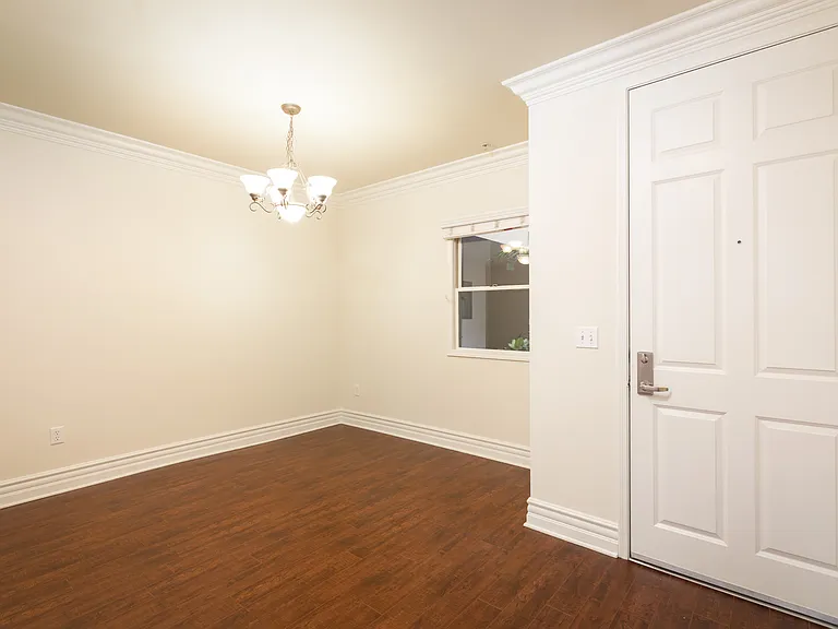 4500 Ledge — Photo 9