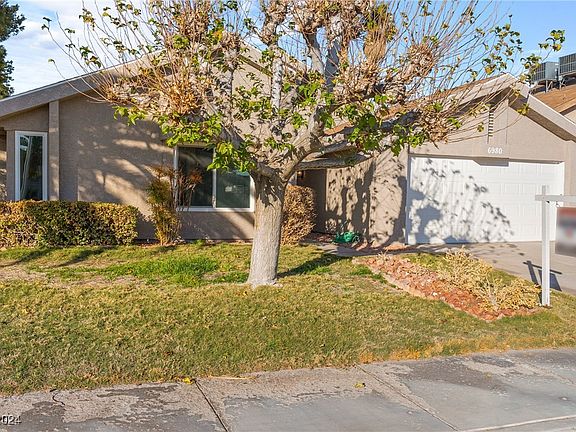 3rd image of 6980 Wedgewood Way