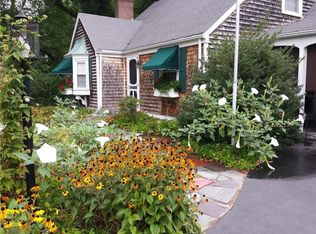 40 Washington Rd, Barrington, RI 02806