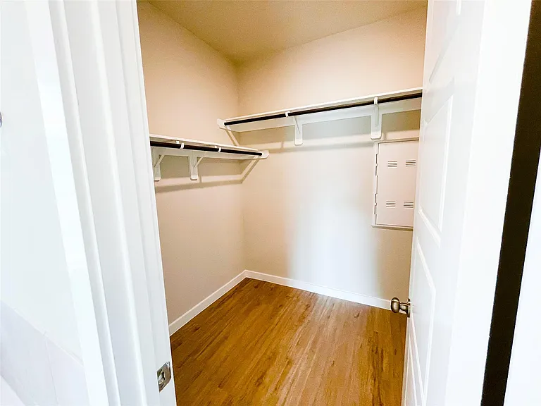 8623 Oceanmist Cove Dr — Photo 13