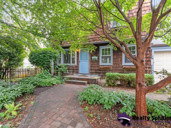 142 Palmer Ln