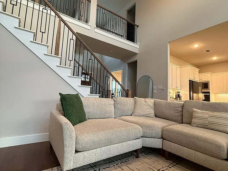 4613 Summit View Dr — Photo 28