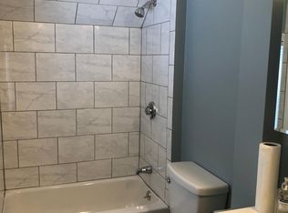 146 King St, Warwick, RI 02886