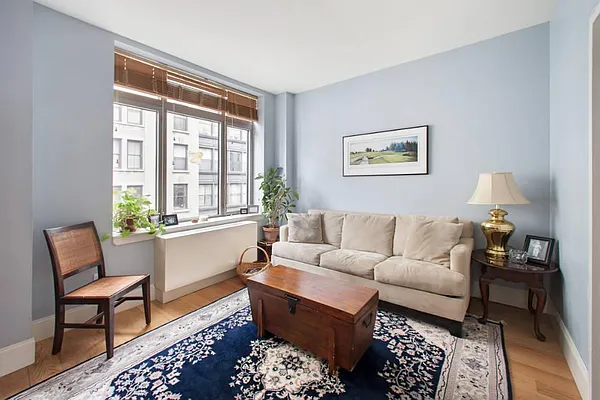 Rented by Town Residential | media 29