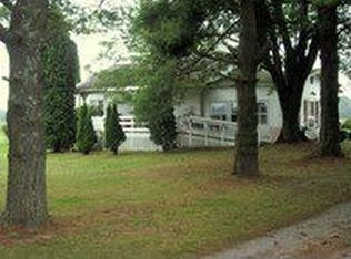 580 Melrose Ln, Princeton, WV 24739