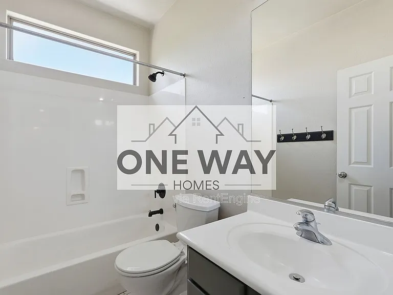 4053 E Loma Vista St — Photo 42