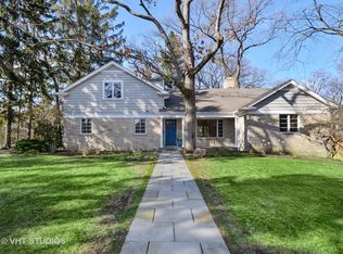 2895 Sheridan Pl, Evanston, IL 60201