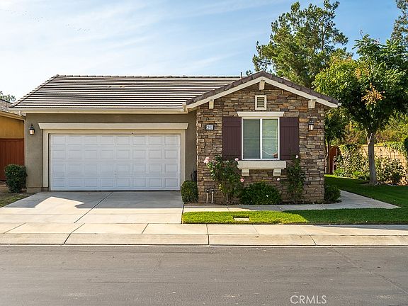2nd image of 241 Carner Ln