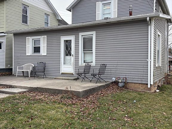 2nd image of 429 Summit St