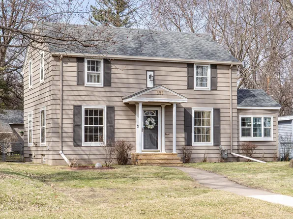 895 Parkview Ave, Saint Paul, MN 55117