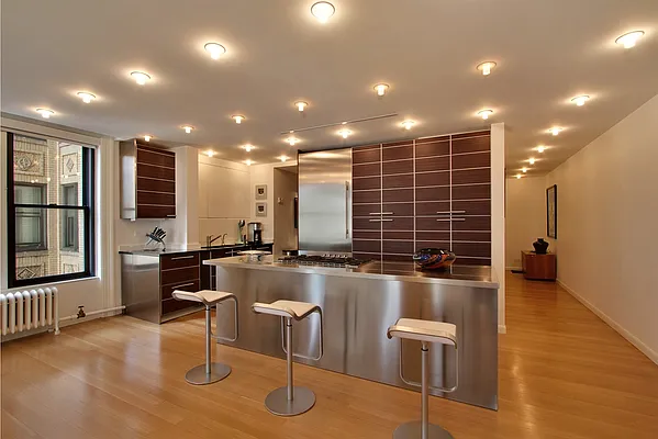 Sold by Corcoran | media 14